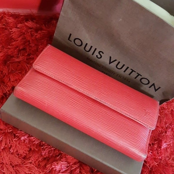 lv wallet women red